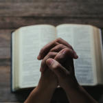 A formação doutrinária fortalece a fé dos leigos e sustenta uma vivência cristã consciente, como explica Jose Eduardo De Oliveira e Silva.